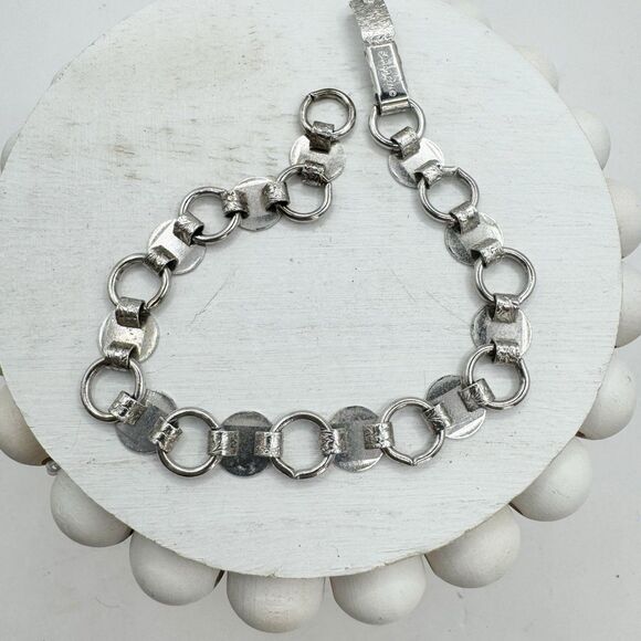 Vtg 1960's Sarah Coventry Young And Gay Silver Floral Book Chain Link Bracelet - Picture 8 of 8